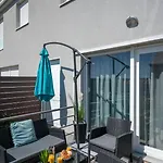 Apartament Tikvarin, Kastel Kambelovac *